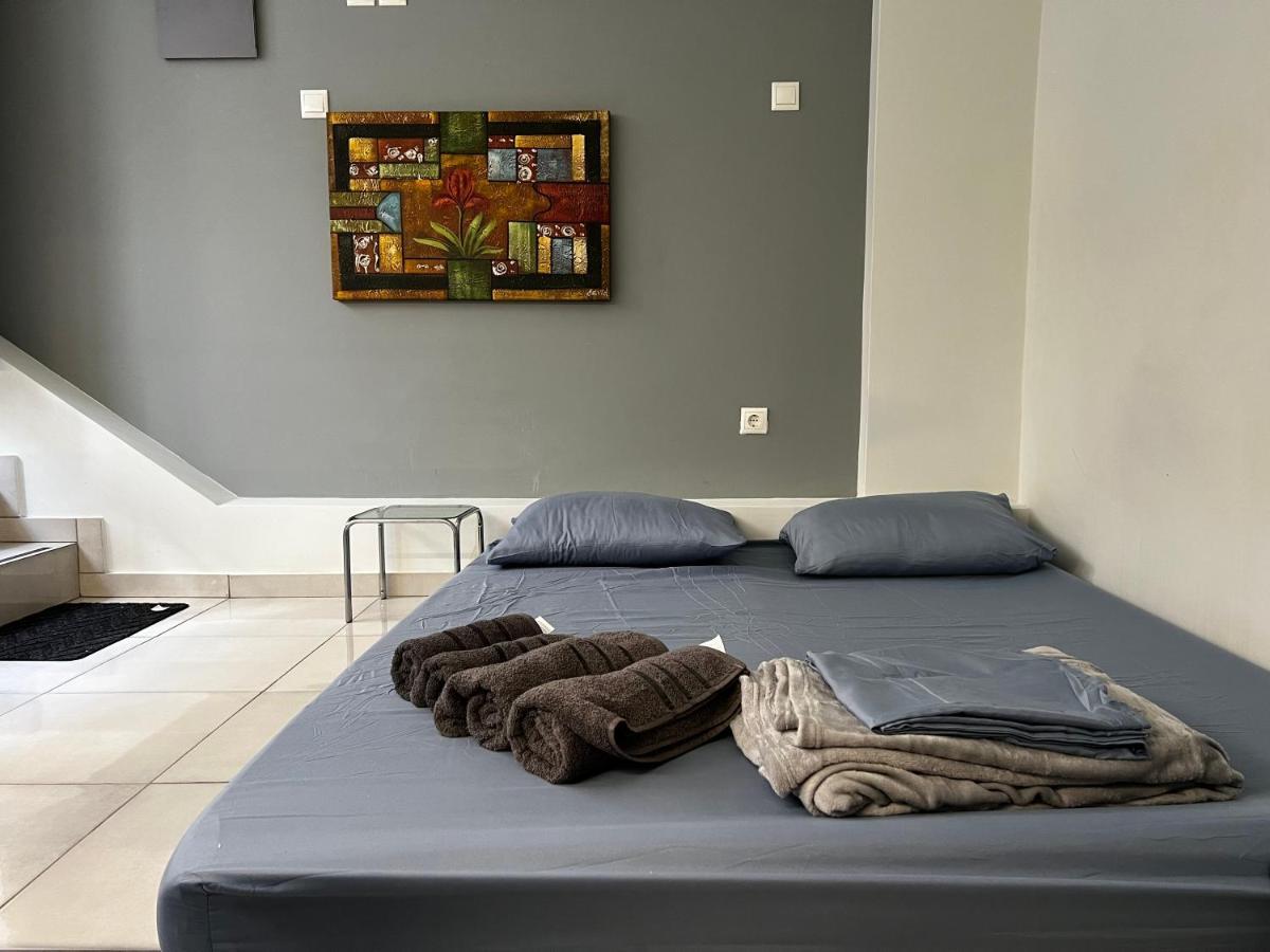 Budget Private Room In The Center Athen Eksteriør bilde